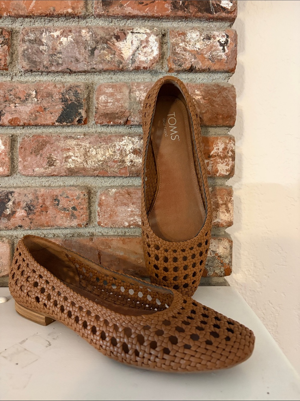 TOMS Briella Brown Woven Flats - Picture 4 of 12